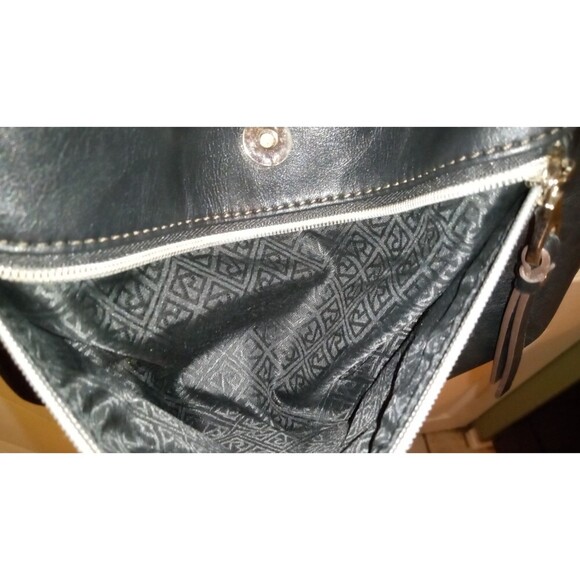 Relic black should or crossbody bag - Picture 8 of 9